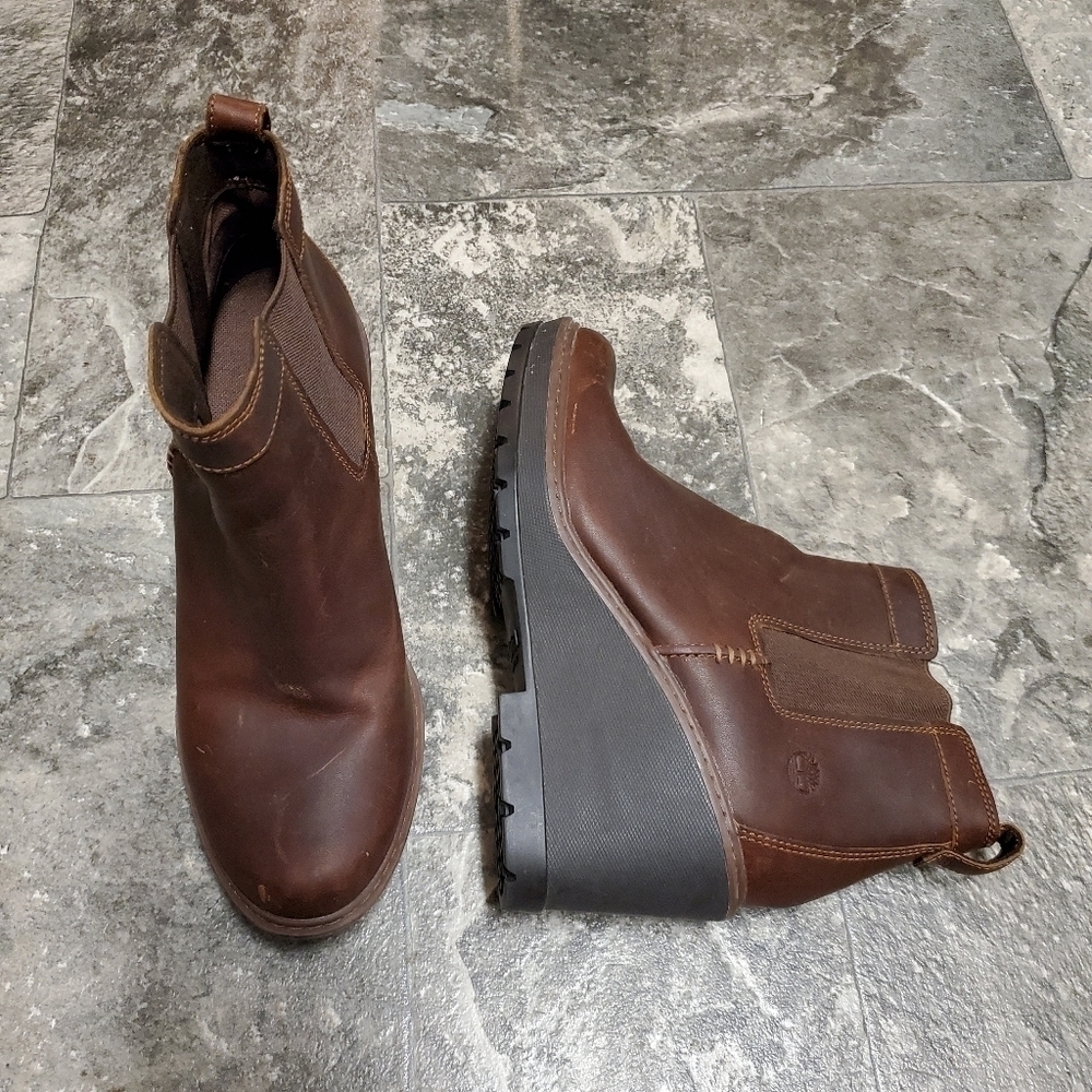 Timberland Kellis Brown Nubuck Suede Leather Wedge Chelsea Ankle Boots‎ Booties - Picture 2 of 9